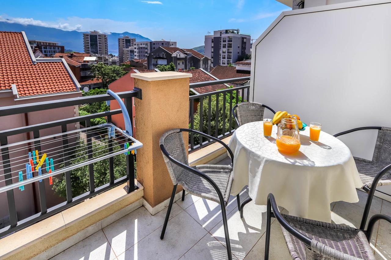 Aqua Breeze Budva